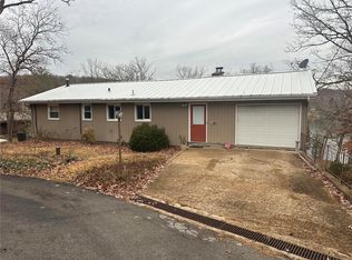 1 Algonquin Cir, Hillsboro, MO 63050