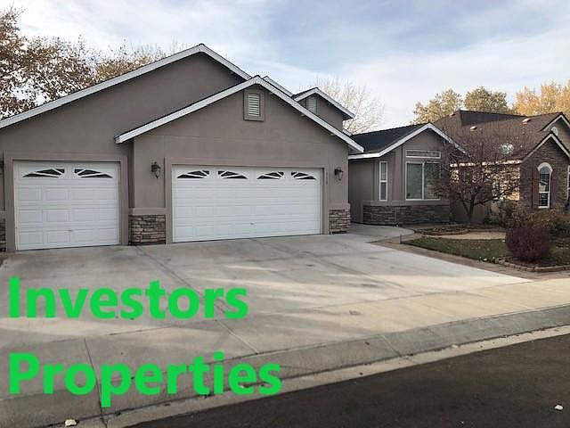 1st image of 115 Desert Lakes Dr