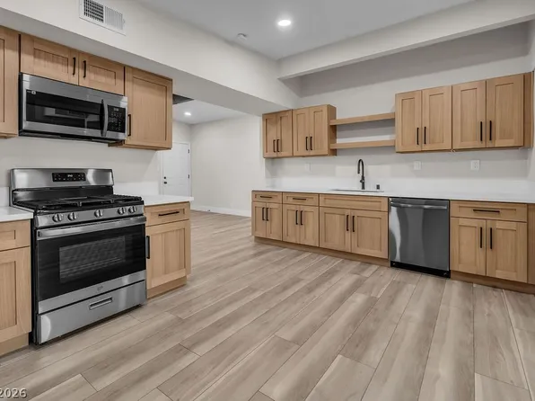 3315 E Webb Ave, North Las Vegas, NV 89030