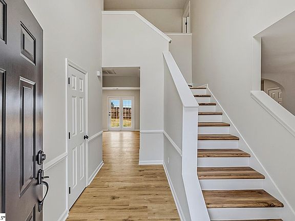 3rd image of 2 Wheat Cressing Ct