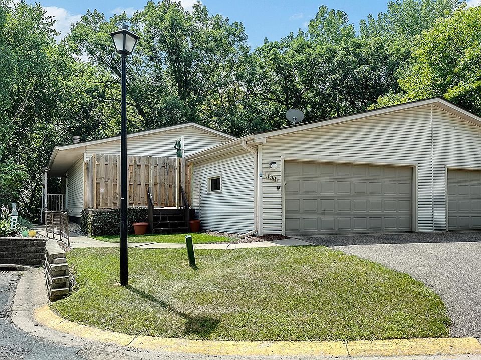 1st image of 1564 W Bavarian Ct