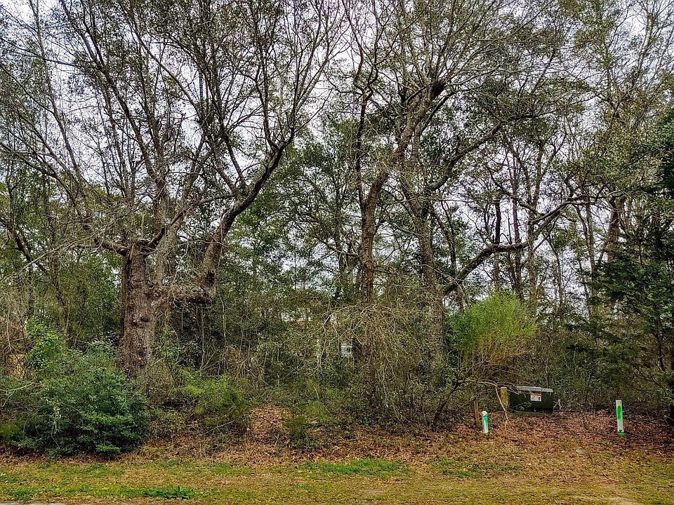 1st image of 160 NE 16th Street