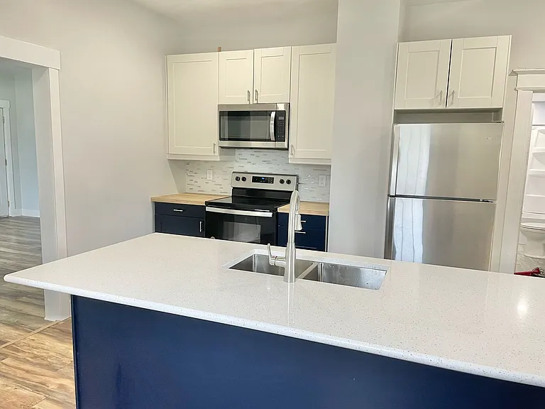 36512 E Alfred St — Photo 3