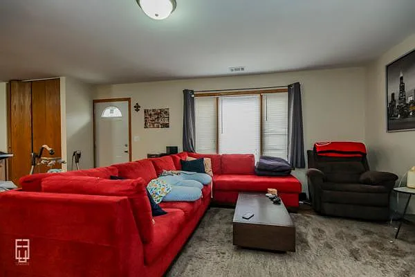 1010 Cove Dr — Photo 3