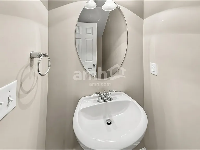 1808 Bunting Way Dr — Photo 10