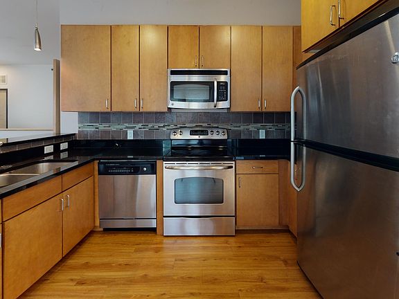 2nd image of 1011 4th St SE APT 102
