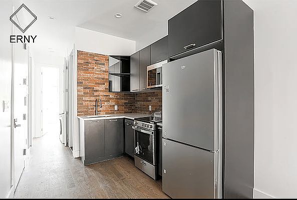 1st image of 99 Varet St #2E