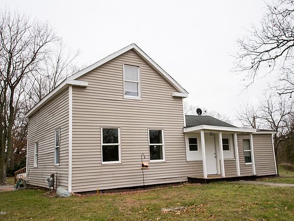 2nd image of 111 Reading Ave