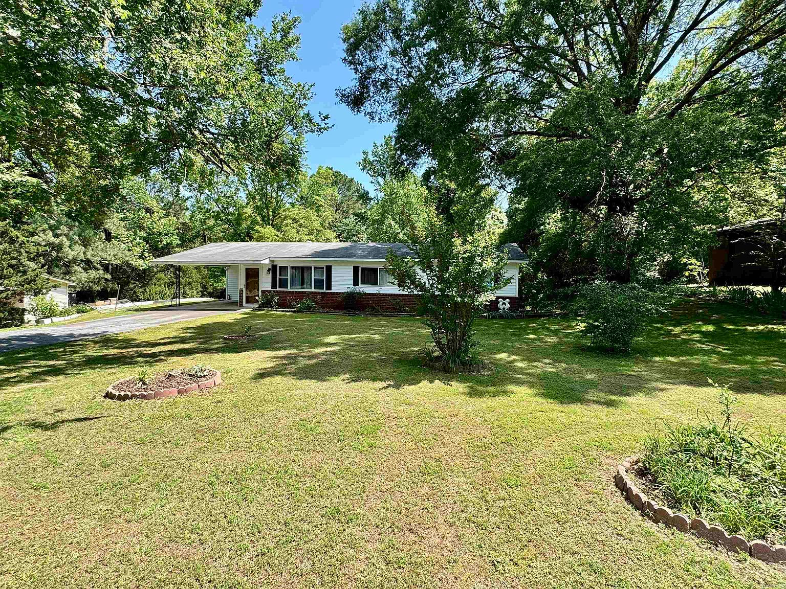 218 Columbia Hills St, Hot Springs, AR 71913 | Zillow