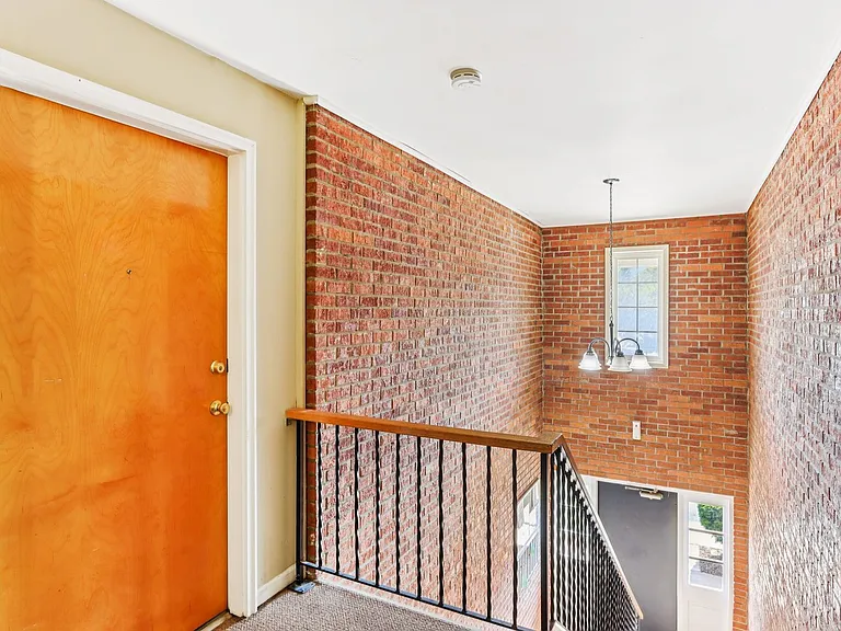 400 - ASHBURY APARTMENTS — Photo 47