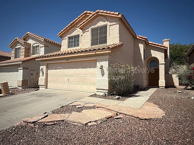 16838 S 20th Pl — Photo 3