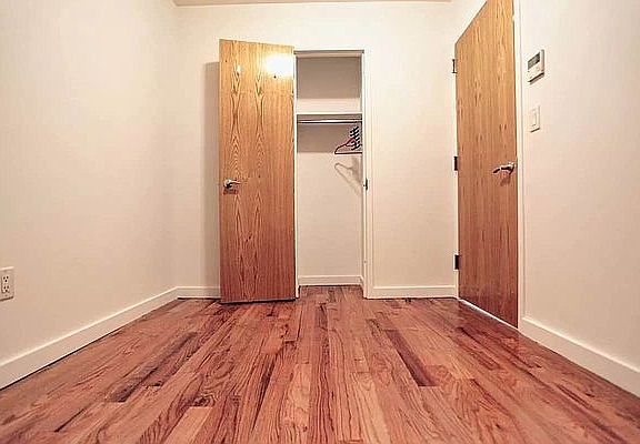 4th image of 212 E 14th St APT 1F