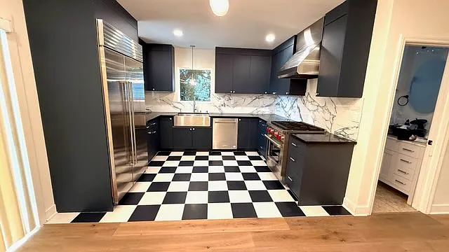 2658 Bonita Ave — Photo 4