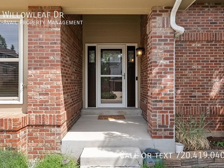 8 Willowleaf Dr — Photo 7