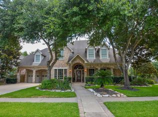 7127 Tessa Lakes Ct, Sugar Land, TX 77479