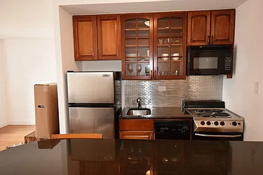 Rented by Global Realty Opportunities