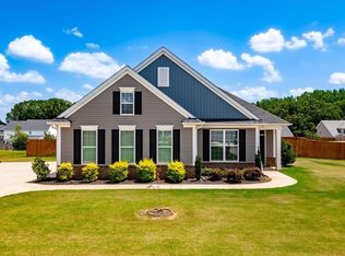 315 Valley Oak Dr, Belton, SC 29627