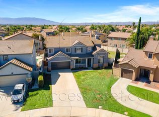 13555 Apricot Tree Ln, Corona, CA 92880