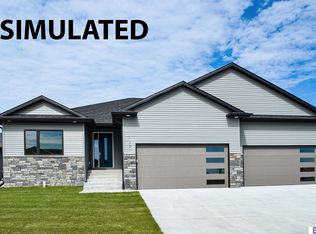 10900 Crescent Moon Pl, Lincoln, NE 68527