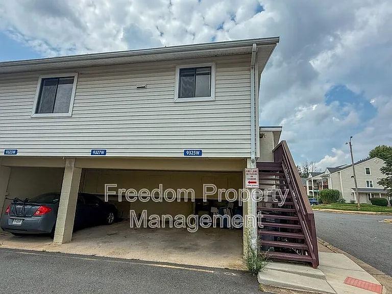 9327 Woodlea Ct — Photo 8