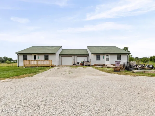 238 Maple St, New Bloomfield, MO 65063