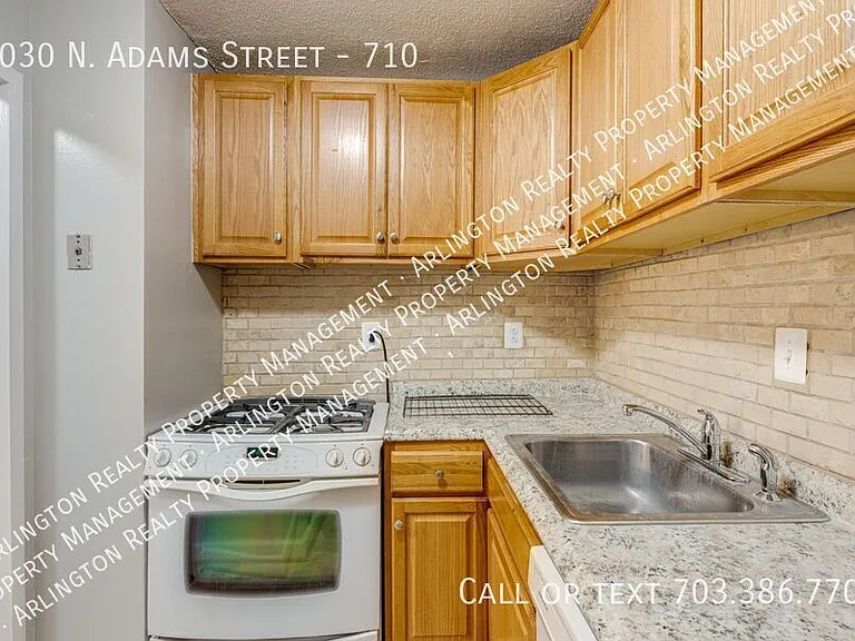 2030 N Adams St #710 — Photo 13