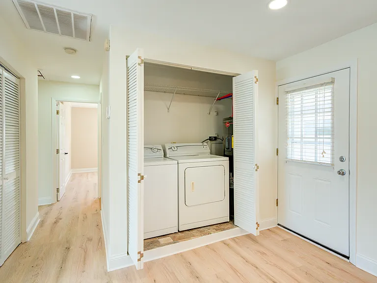 49 Mistletoe Ln — Photo 12