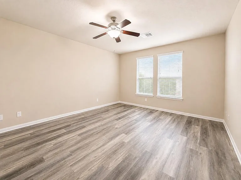 24910 Diamond Ranch Dr — Photo 9