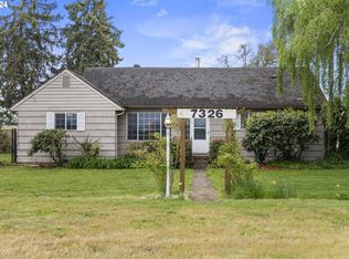 7326 Lakeside Dr NE, Salem, OR 97305
