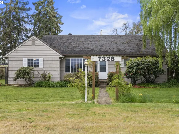 7326 Lakeside Dr NE, Salem, OR 97305