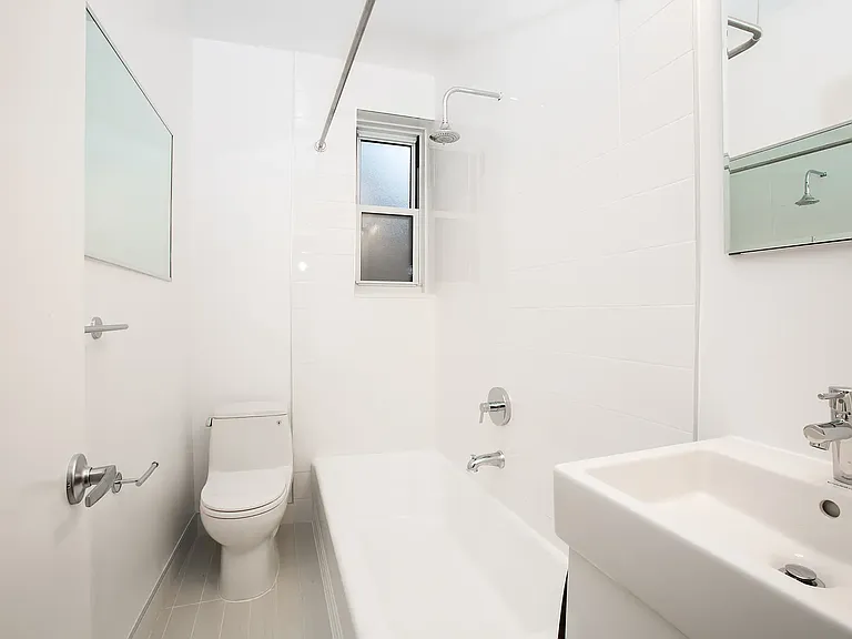 364 W 18th St #3M — Photo 7