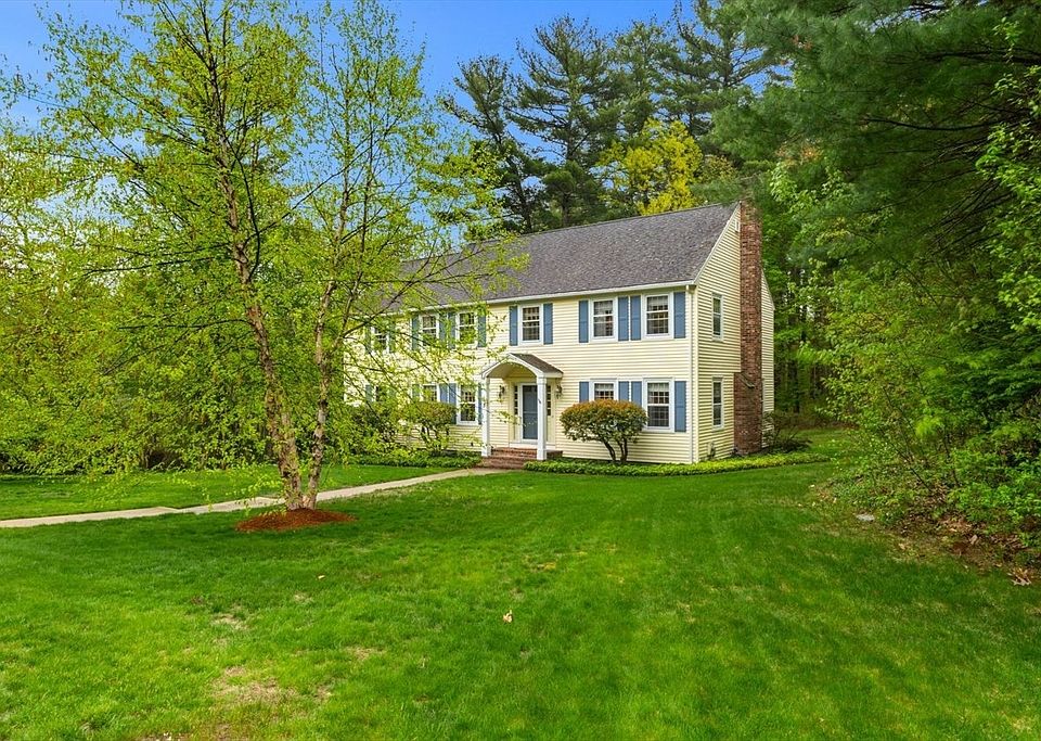 1st image of 13 Laconia Cir