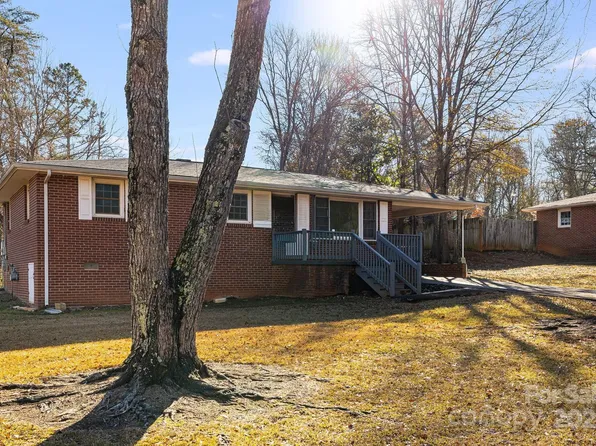 520 Old Wagy Rd, Forest City, NC 28043