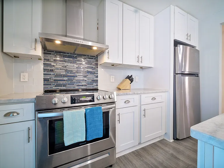 2515 Thornton Rd — Photo 9