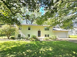 3253 McCleary Jacoby Rd, Cortland, OH 44410