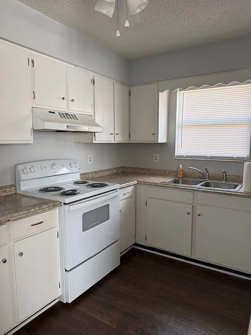 8940 Se 88 Place — Photo 3