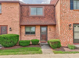 592 Surrey Hill Way, Rochester, NY 14623