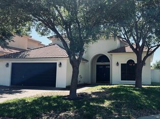 321 Lake Carnegie Ct, Laredo, TX 78041