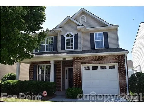 9030 Sedgewich Ln Photo 1
