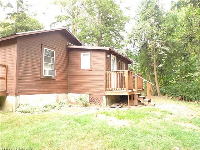 2nd image of 33 Midland Trl