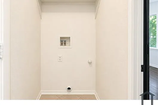 1106 Parker Ct — Photo 21