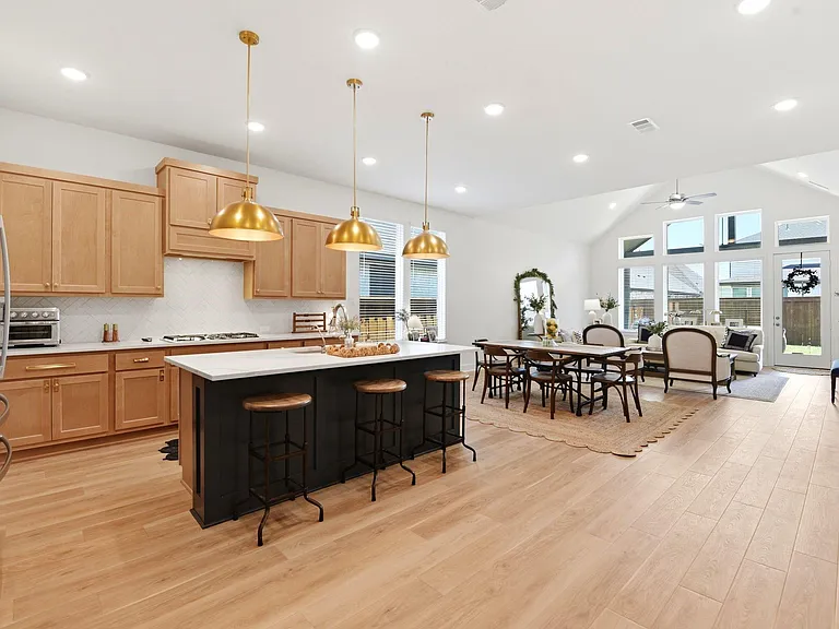 27927 Spring Falls Ct — Photo 6