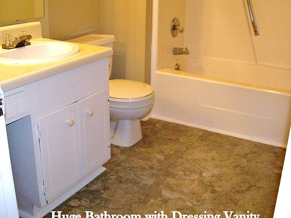 Dressing Vanity in Full Bath