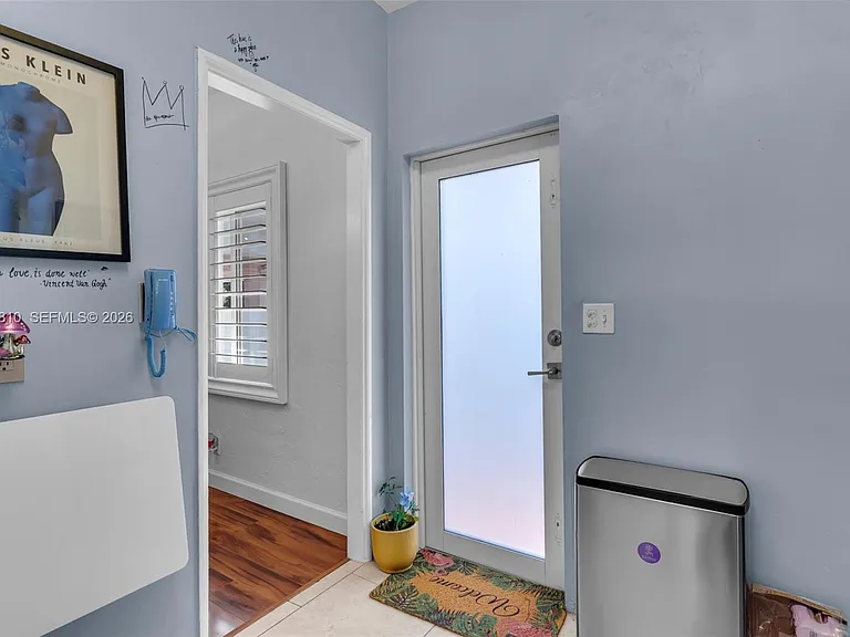 3151 NW Flagler Ter — Photo 32