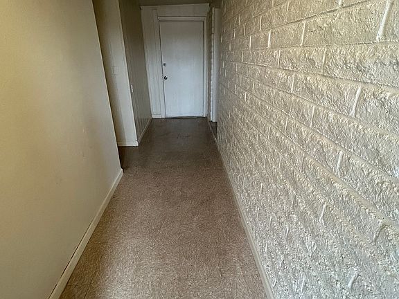 3rd image of 4650 S Martin Ave