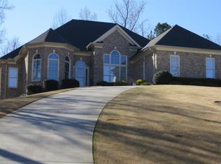 613 Saint Christopher Ln, Ellenwood, GA 30294