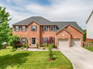 12939 Meadow Pointe Ln, Knoxville, TN 37934