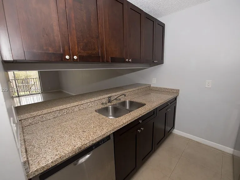 8550 N Sherman Cir #303 — Photo 12