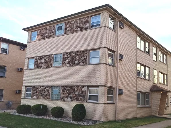 2412 N 76th Ave APT 3W, Elmwood Park, IL 60707