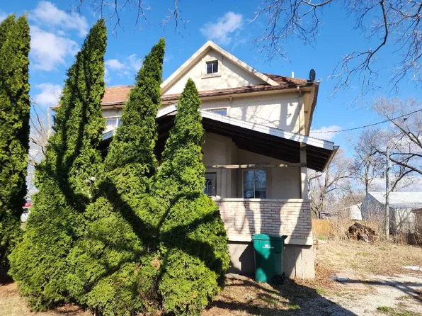 701 E Main St, Cornell, IL 61319